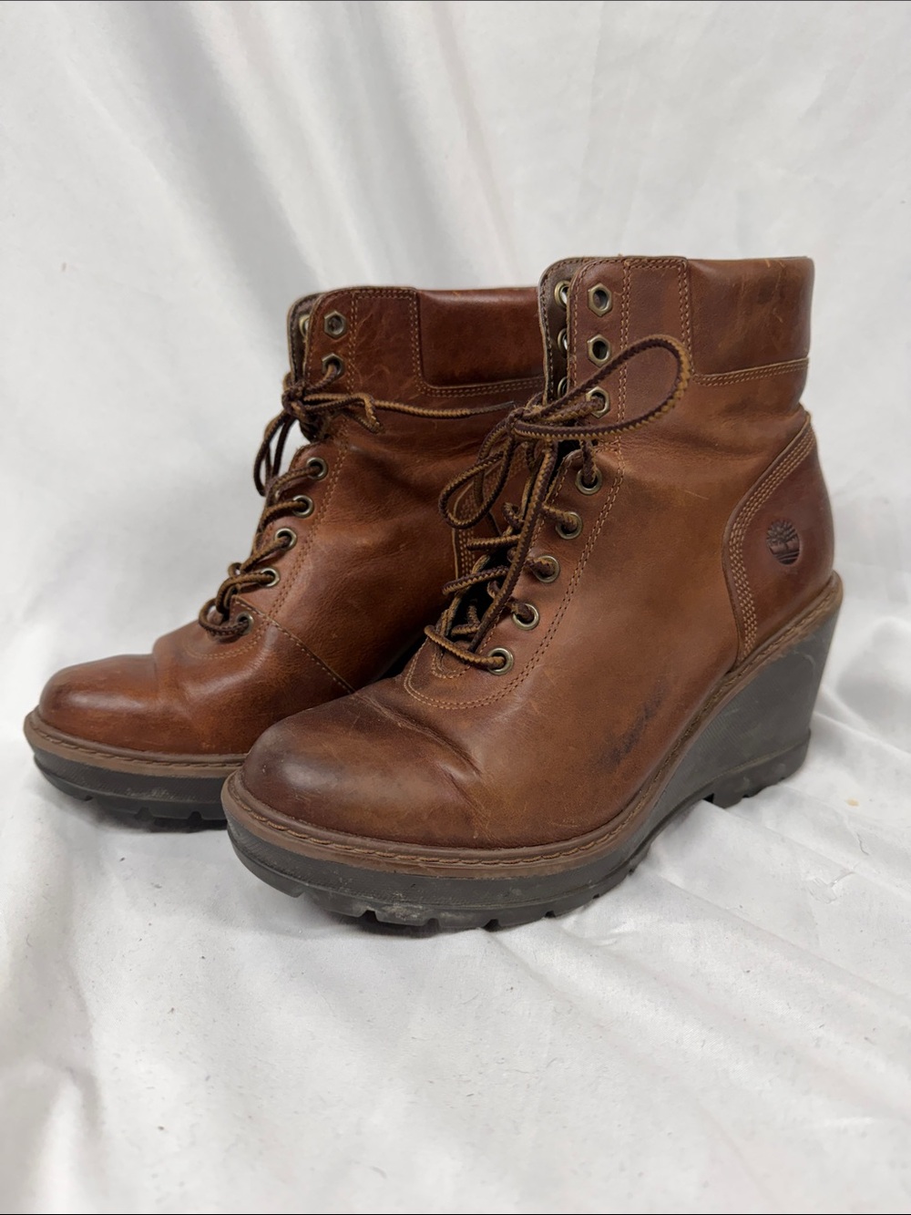 Timberland Women's Chestnut Leather Lace-Up Wedge Boots